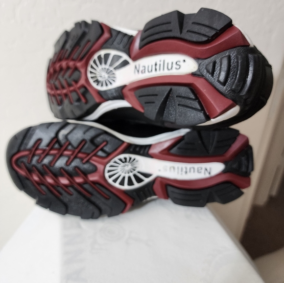 NWOT NAUTILUS SAFETY SHOES-N317M - Picture 3 of 6